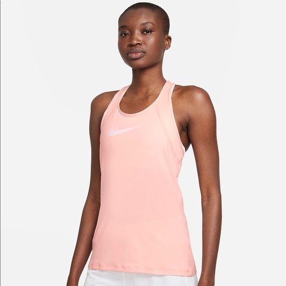 📌SOLD📌 Nike | Light Pink Racerback Sports Tank - Picture 1 of 6